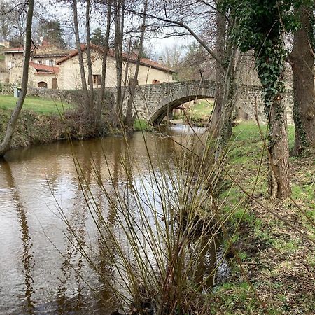 Jolie Maison De Campagne, Compostelle Soleymieux Dış mekan fotoğraf