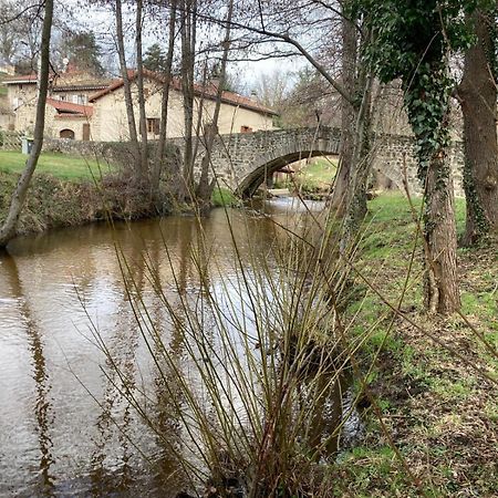 Jolie Maison De Campagne, Compostelle Villa Soleymieux Dış mekan fotoğraf