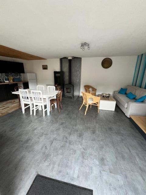 Jolie Maison De Campagne, Compostelle Soleymieux Dış mekan fotoğraf