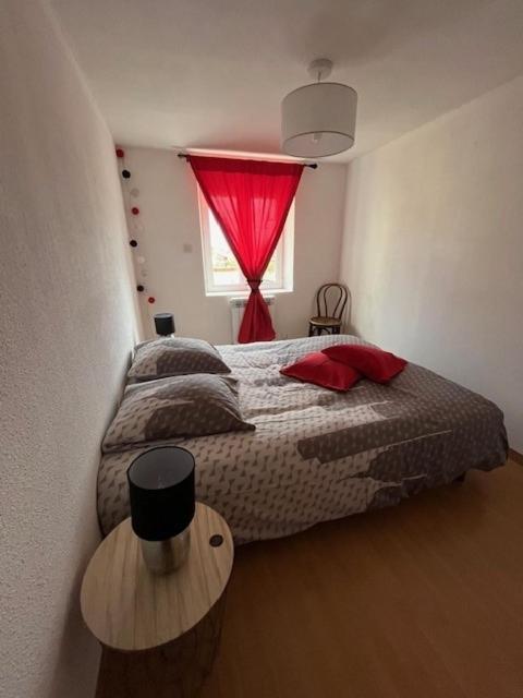 Jolie Maison De Campagne, Compostelle Soleymieux Dış mekan fotoğraf