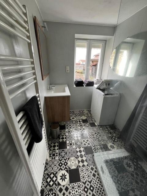 Jolie Maison De Campagne, Compostelle Soleymieux Dış mekan fotoğraf