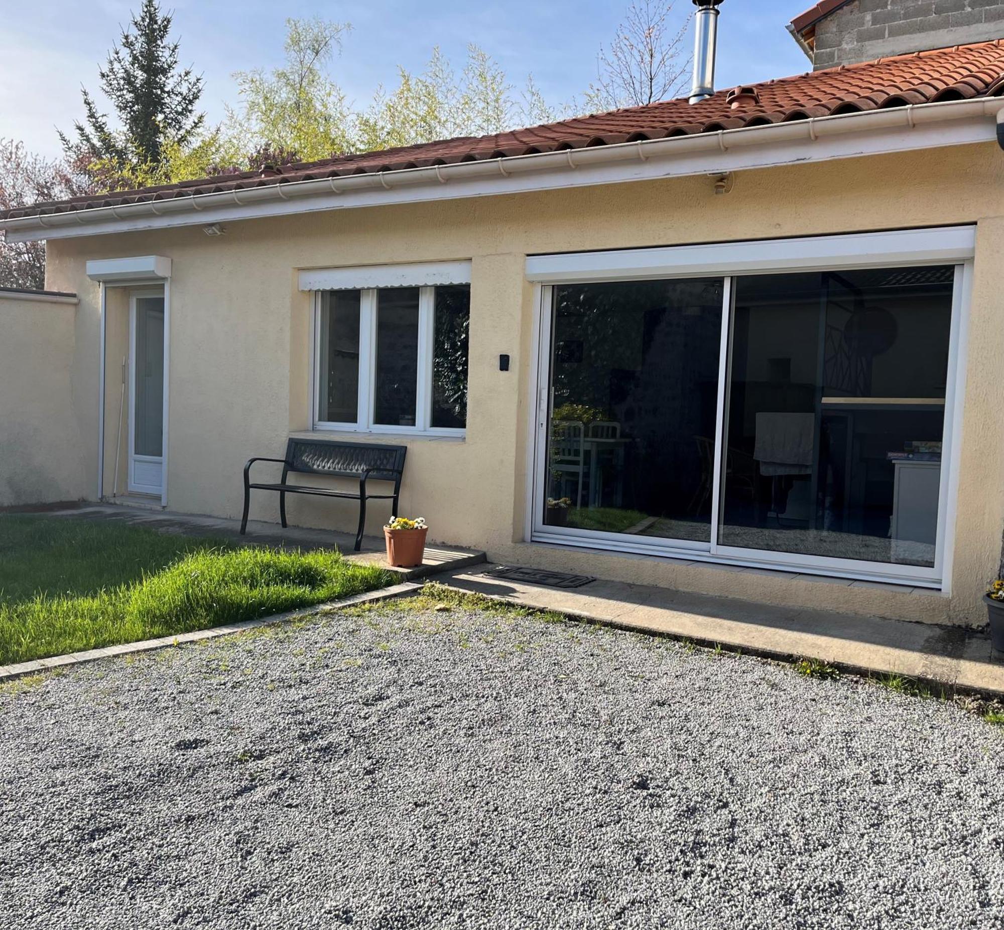 Jolie Maison De Campagne, Compostelle Villa Soleymieux Dış mekan fotoğraf